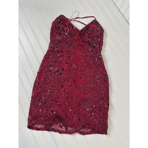 NWOT Lulus Keep Glowing Wine Red Sequin Lace-Up Bodycon Mini Dress Glam Size M - Picture 4 of 6